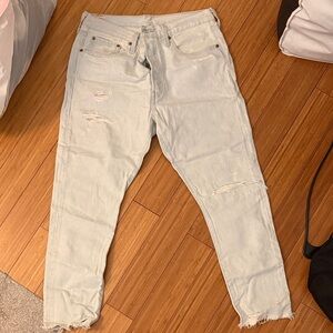 Light Blue Distressed women’s Jeans
